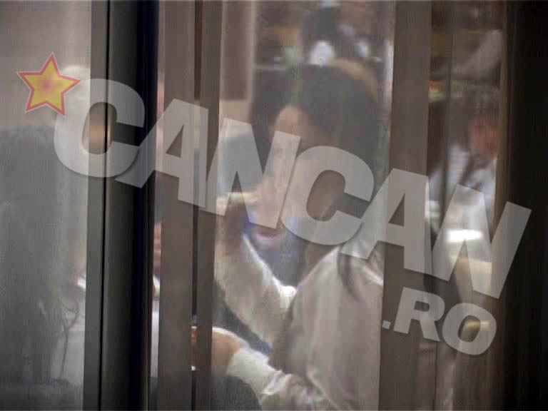 Dupa conferinta cei doi au mers la restaurant