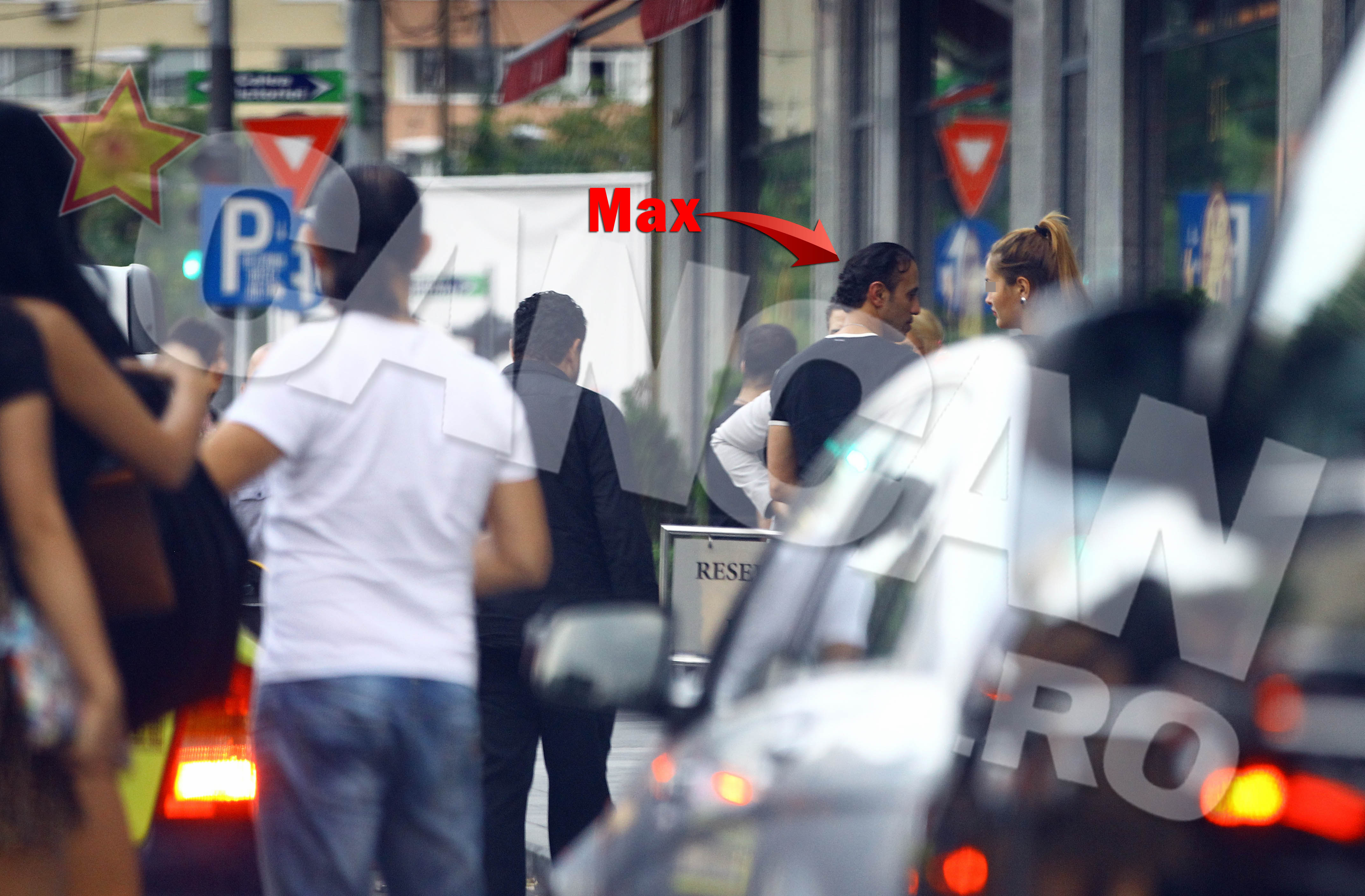 Printul a ajuns in zori la hotel insotit de o gramada de fete, care au fost atent selectate inainte chiar de el