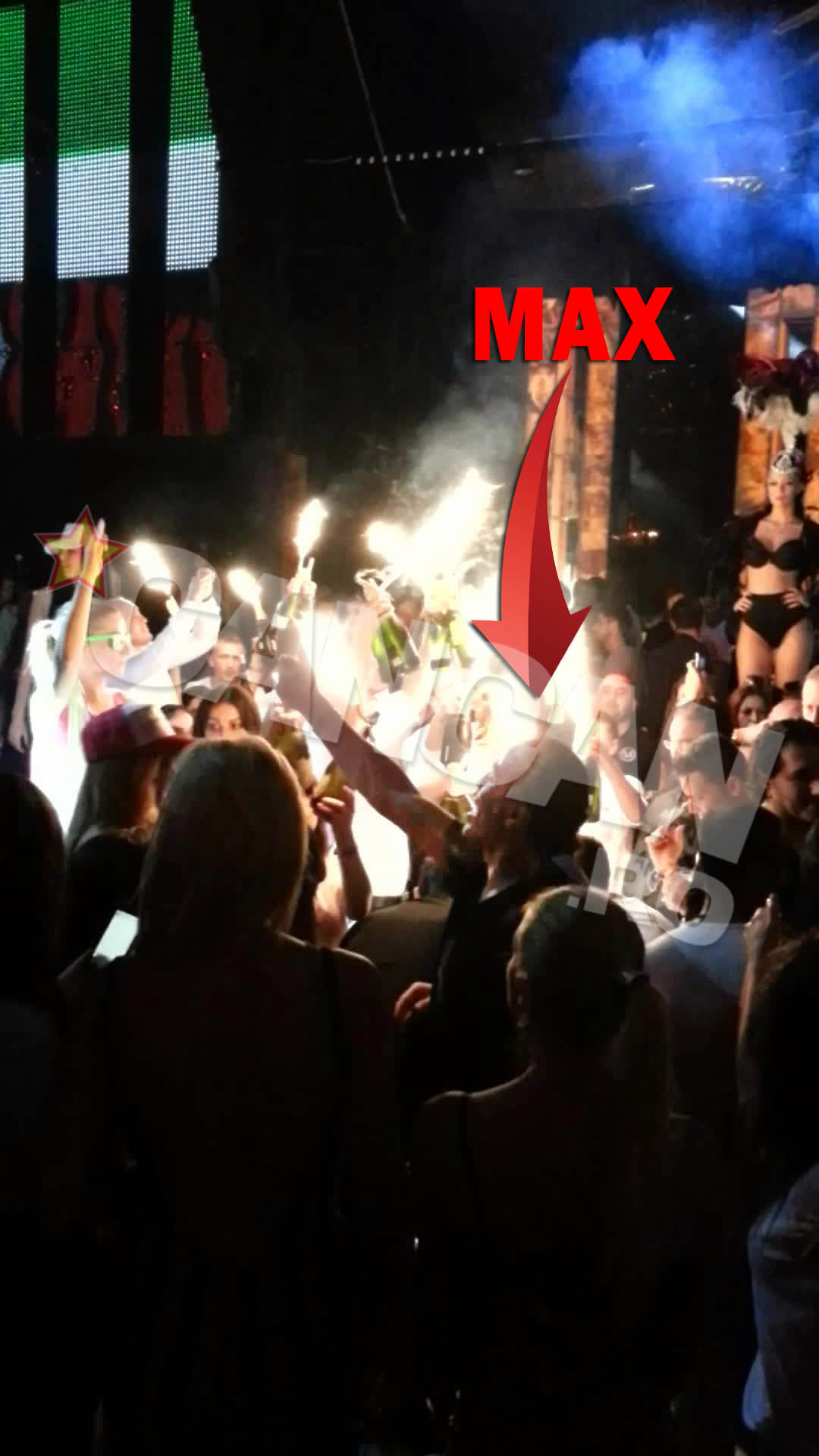 In cele cinci nopti de pomina petrecute in Bucuresti sampania a curs, fetele au dansat si toata lumea a fost la cheremul printului Max