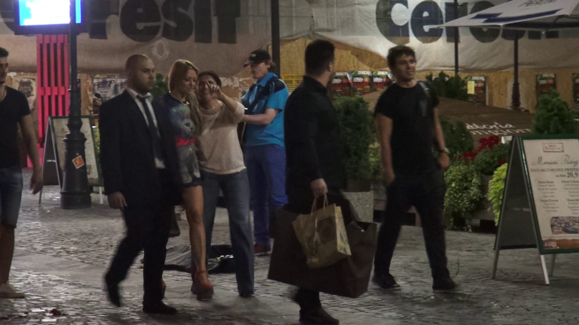 Amica Geta Voinea a fost un adevarat sprijin pentru Delia, care a fost pusa in dificultate de platformele incompatibile cu piatra cubica