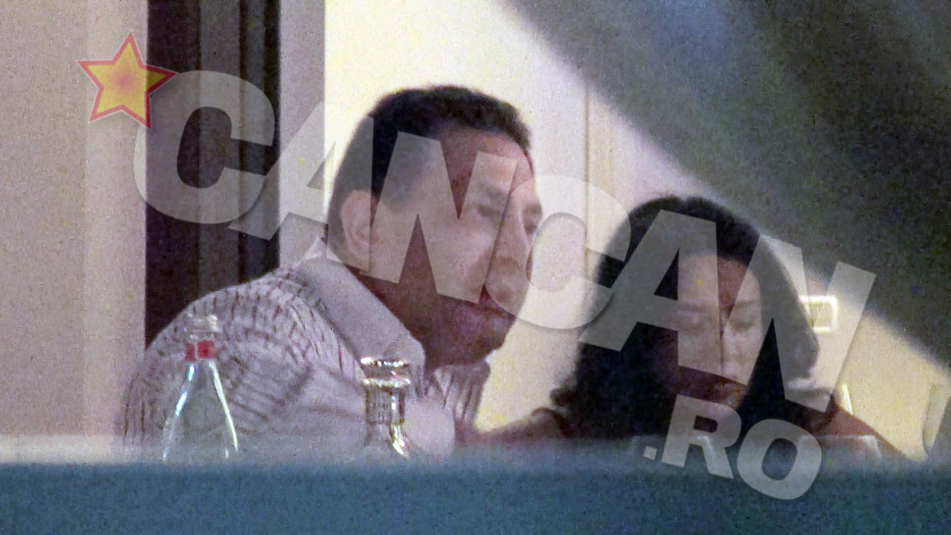 Primarul Vanghelie vorbeste cu pasiune despre un subiect. abia daca mai are timp sa respire