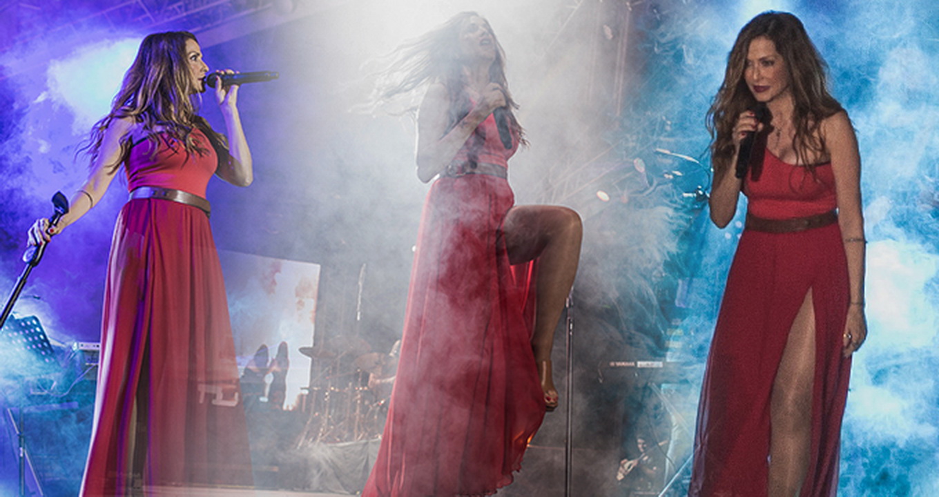 Anna Vissi a fost marea surpriza a serii, ajungand la Mamaia cu un avion privat pus la dispozitie de magnatul petrolului Gabriel Comanescu