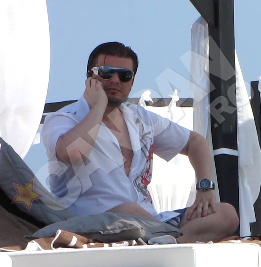 Patrascu s-a schimbat radical si...fizic. S-a ingrasat si pare extrem de neglijent.