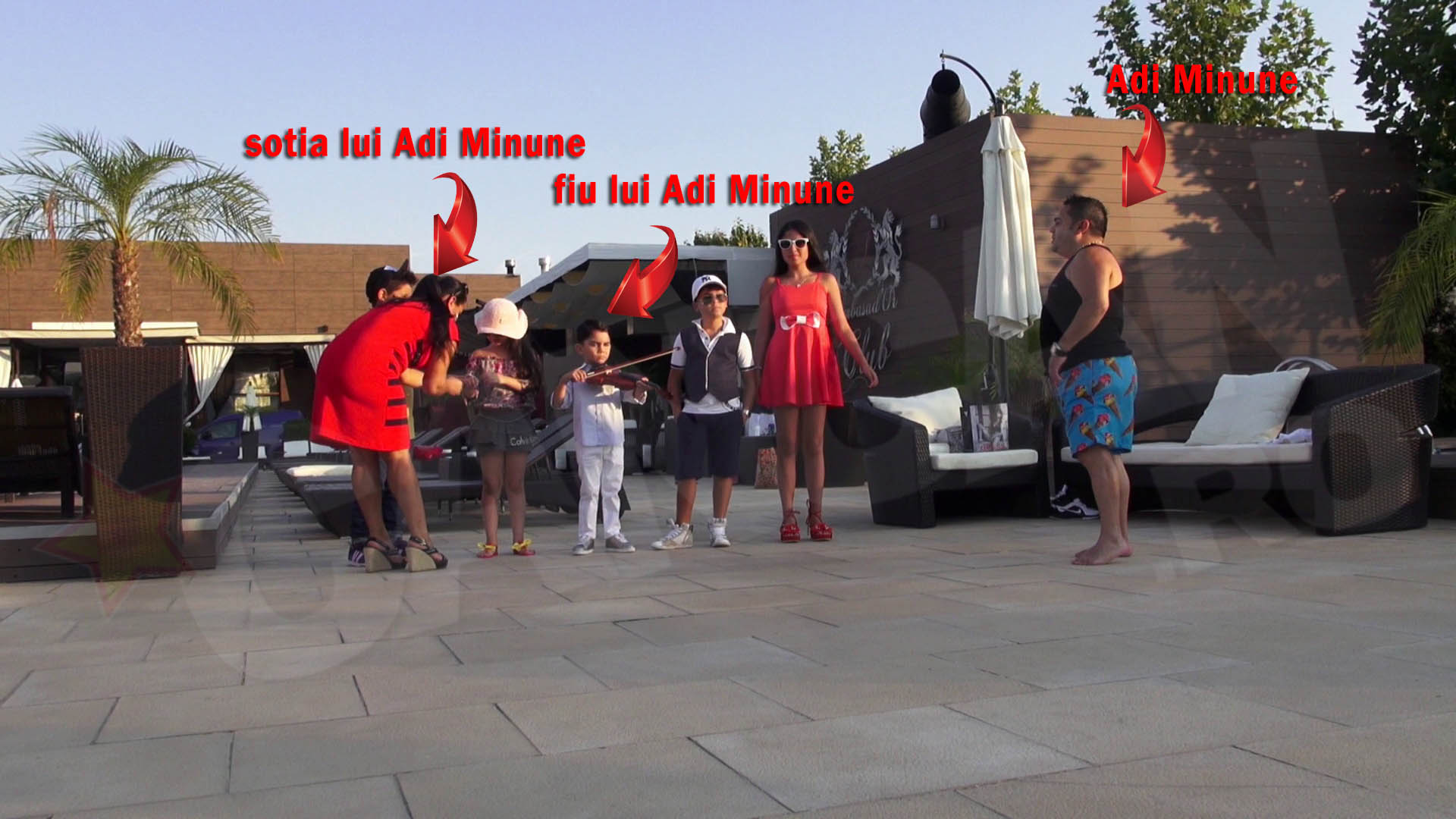 Adi Minune a coordonat toata operatiunea de la piscina