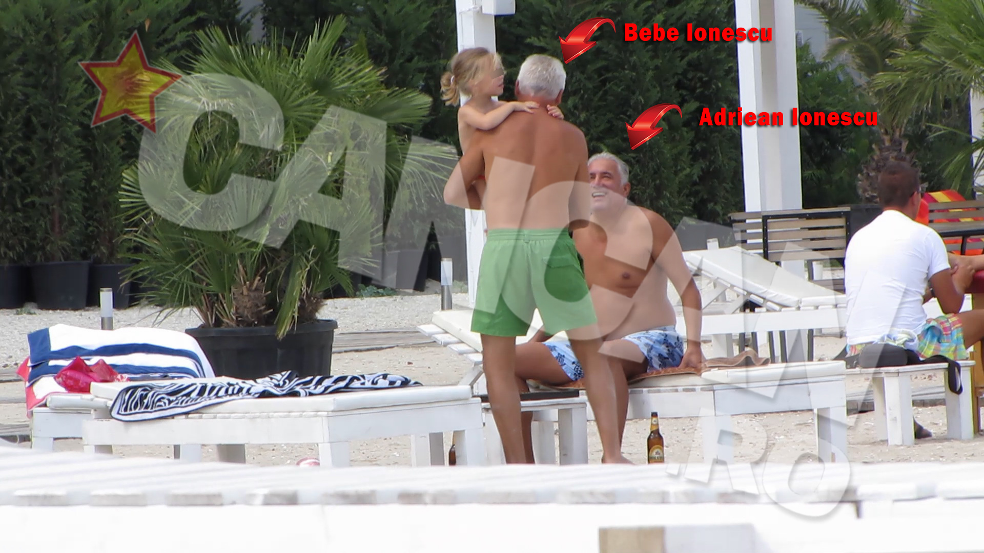 Bebe Ionescu a dus-o pe micuta si la joaca, in mare