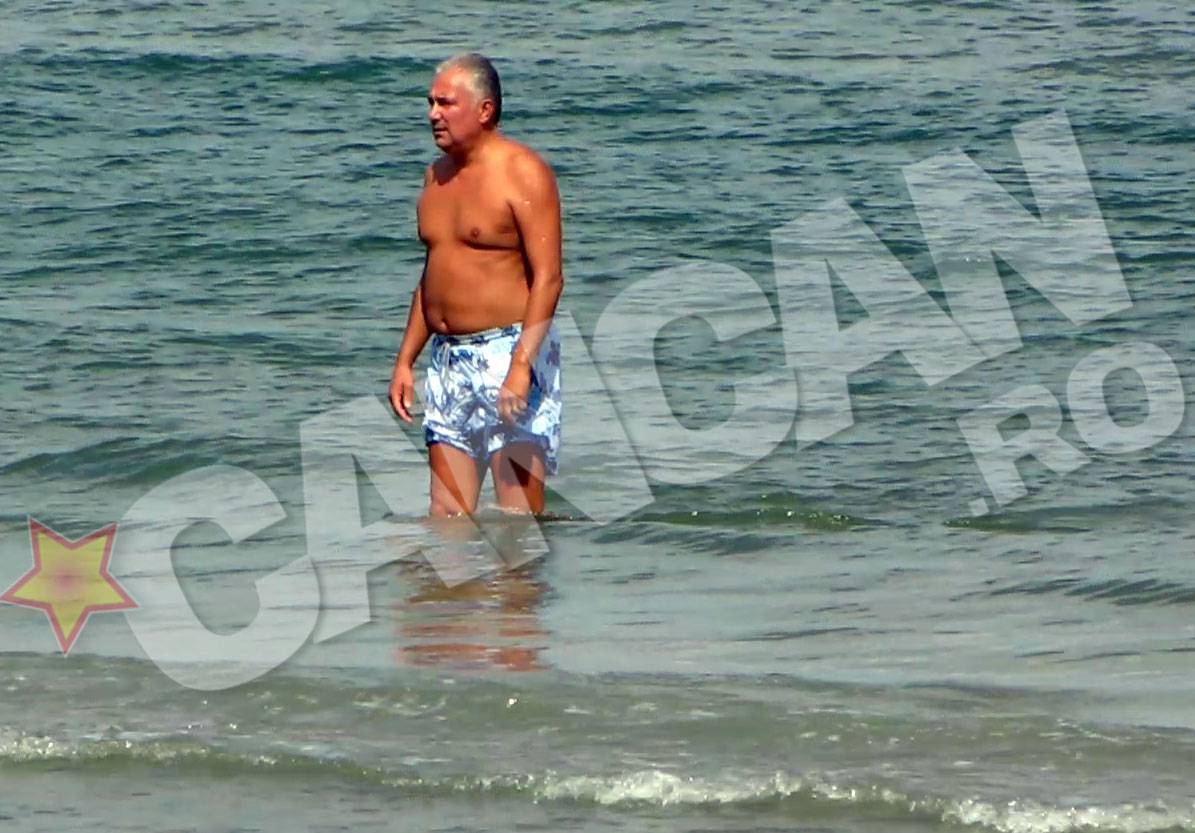 Videanu s-a relaxat minute bune in valuri