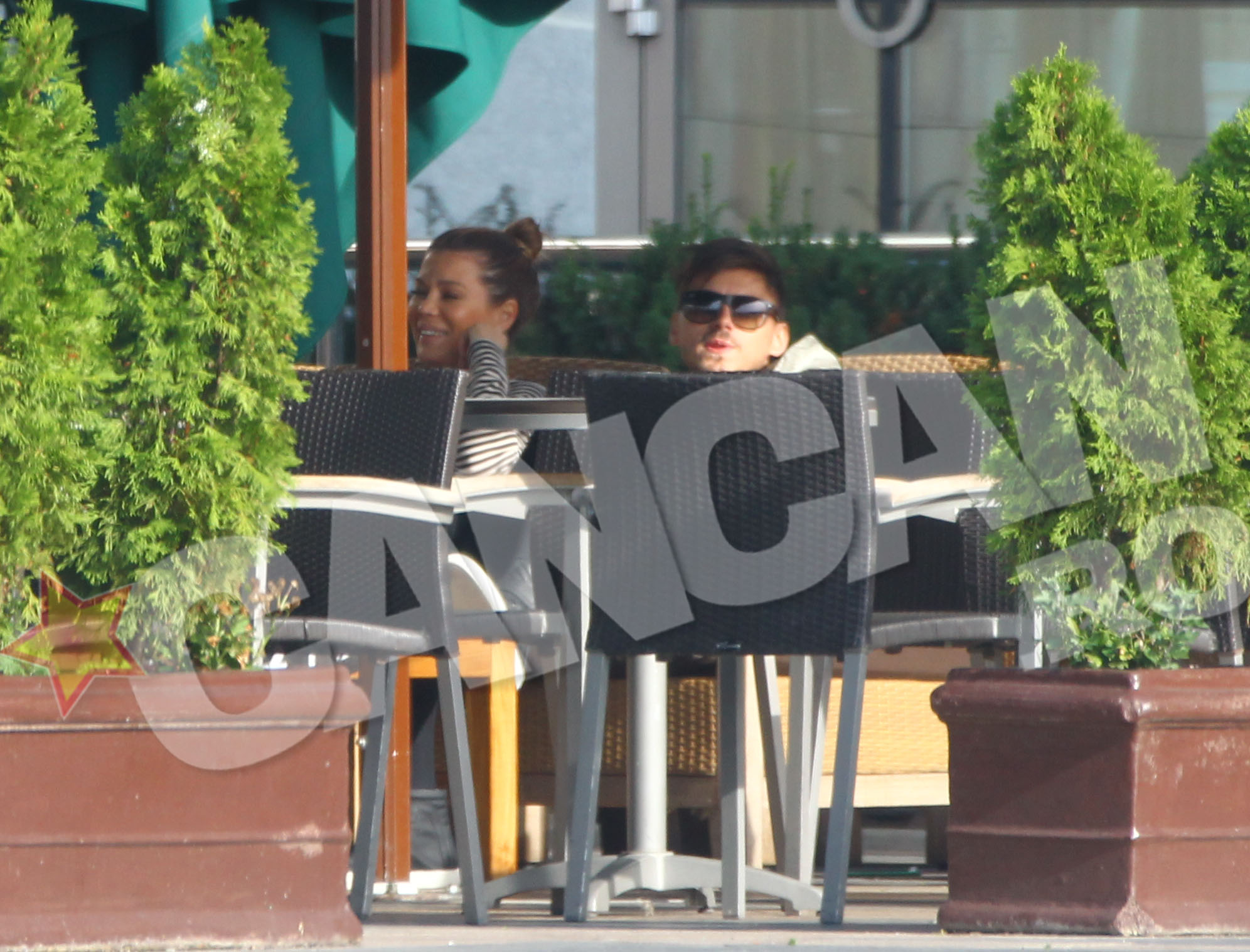 Gina si Turcu dau semne ca se simt foarte bine unul in compania celuilalt