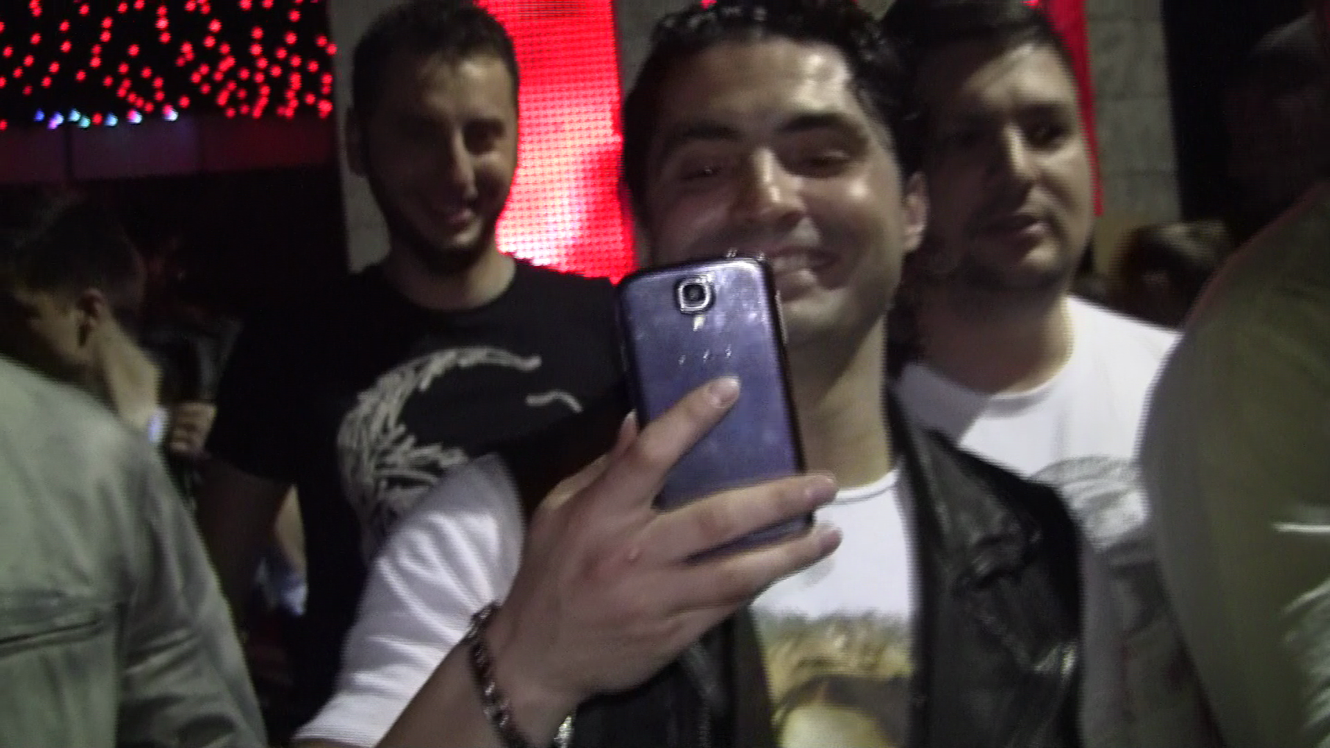 Pepe s-a transformat in paparazzo la 5 dimineata