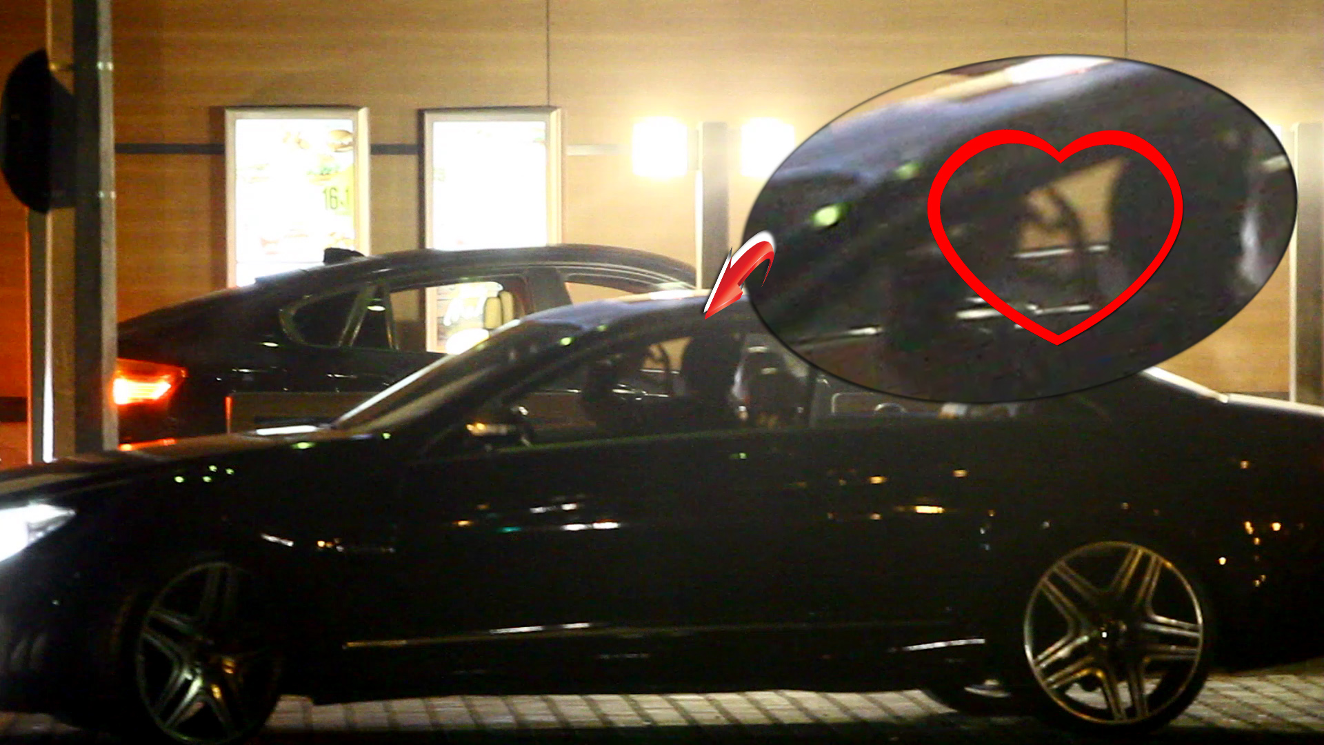 Anda si Iulian si-au impartit inimioare la fast food.