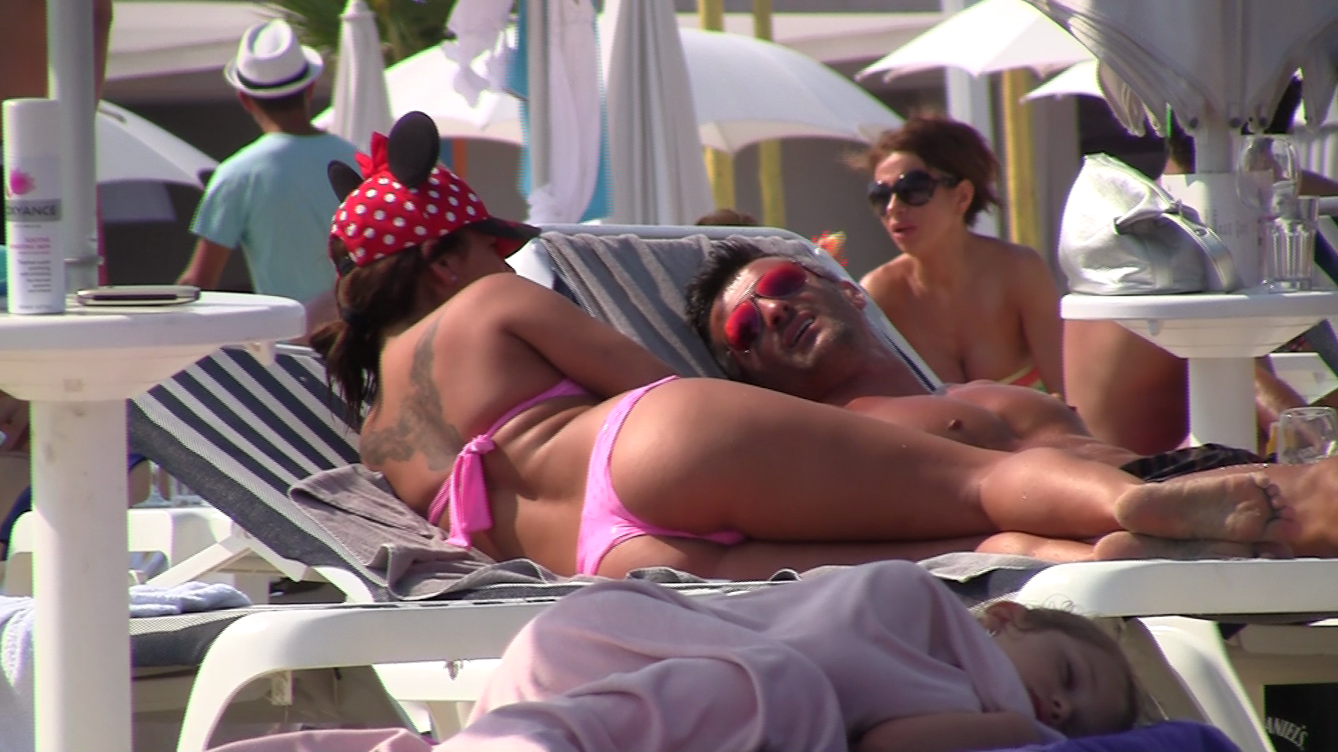 Iulian a avut o relatie de sezon cu prietena Andei, Roxana Vancea.