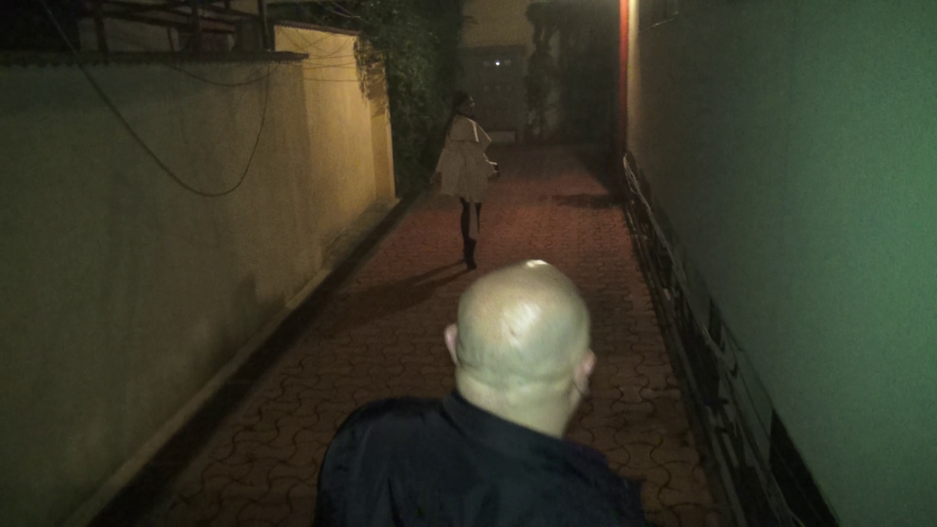 Chef Scarlatescu si iubita lui cu 18 ani mai tanara s-au retras in casa lui