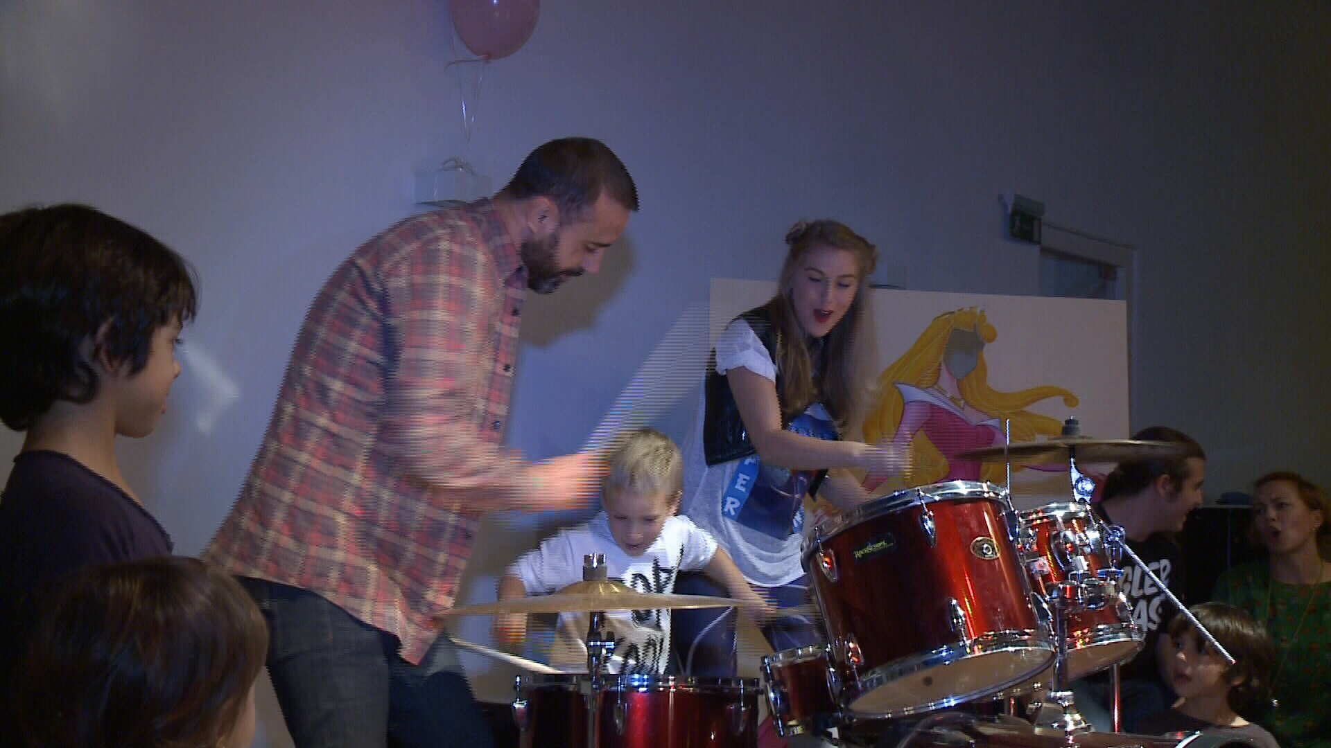 Corina, Nelu Bud si Robin