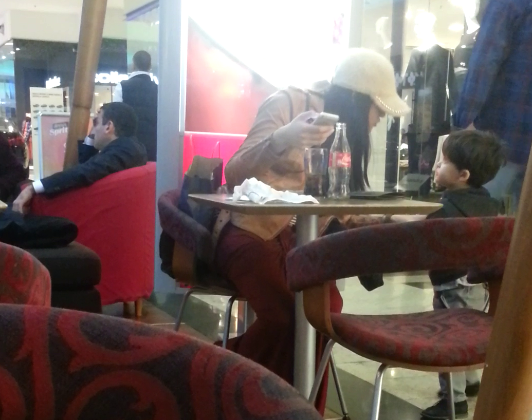 Bety l-a certat usor pe cel mic