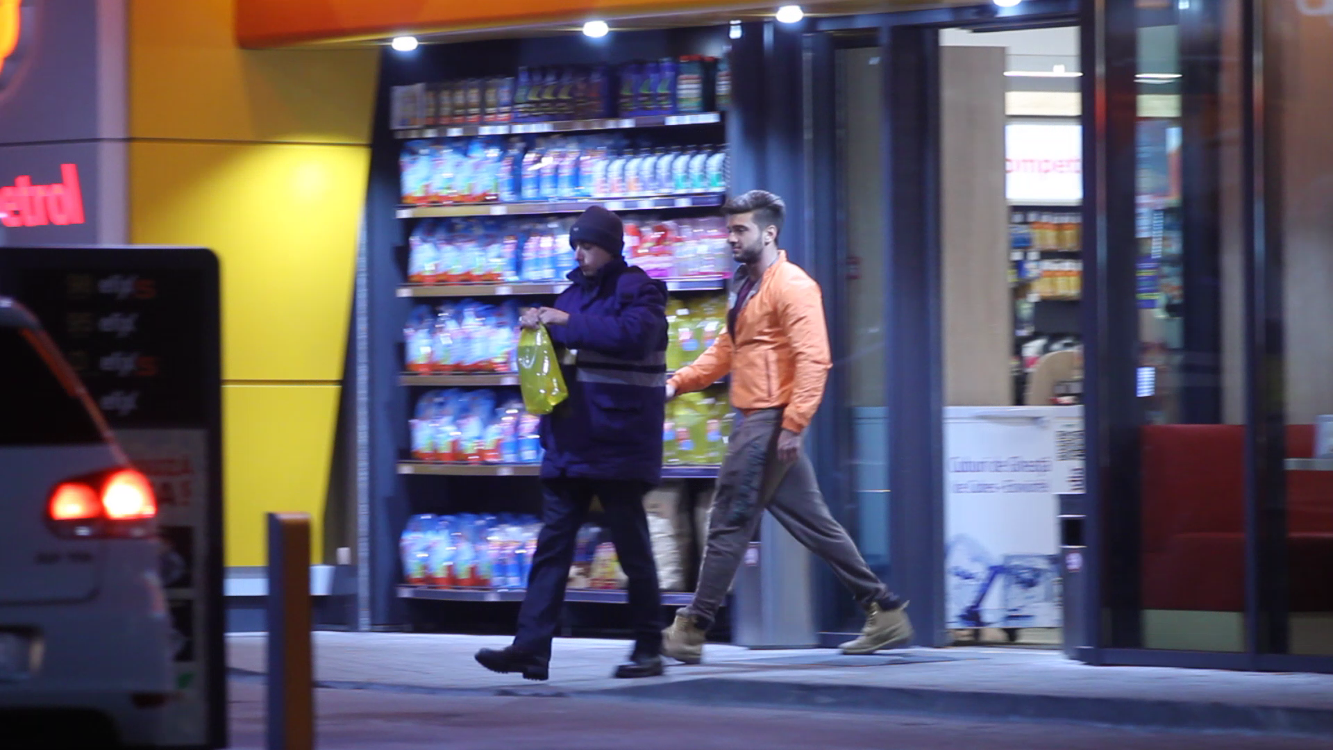 Dorian Popa si-a pregatit masina de drum