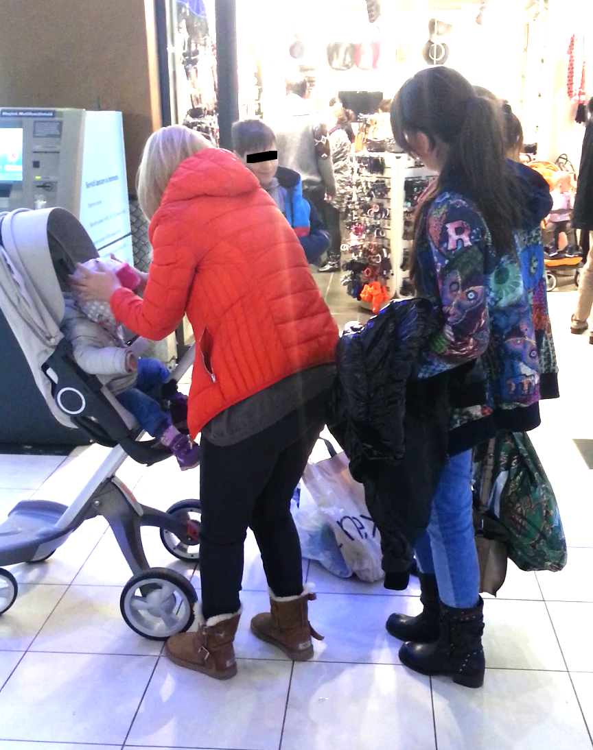 Fetita lui Brenciu si-a facut aparitia la bordul unui carucior de 5.000 de lei