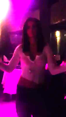 Oana Zavoranu a trecut pragul unui club de manele