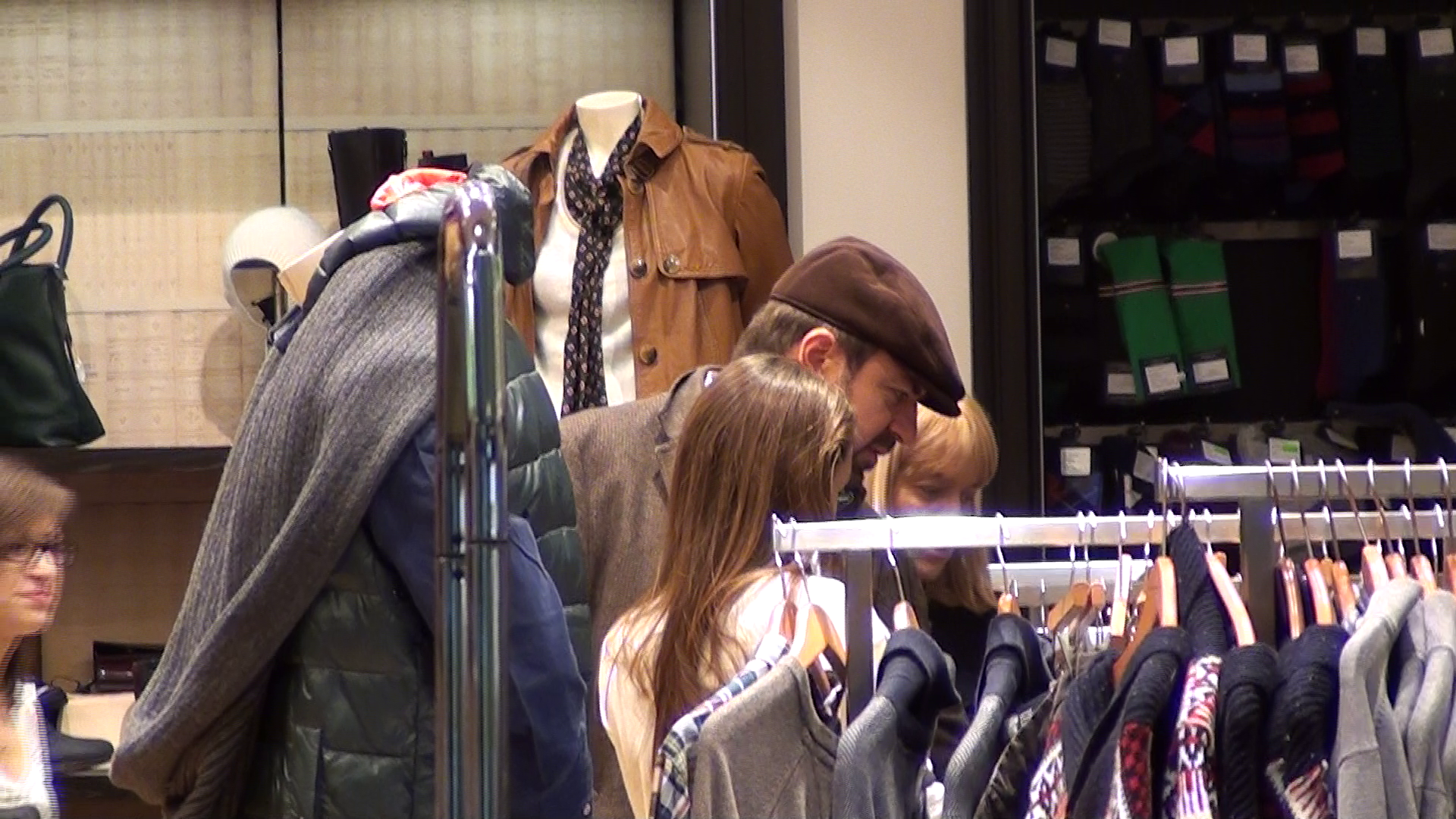 Horia Brenciu a venit imbracat zdravan la mall