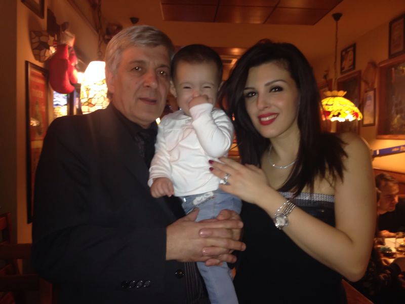 Nici tatal cantaretei nu a lipsit de la petrecere