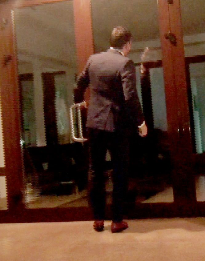 S-au dus vremurile cand ducea cate o domnisoara acasa in zori