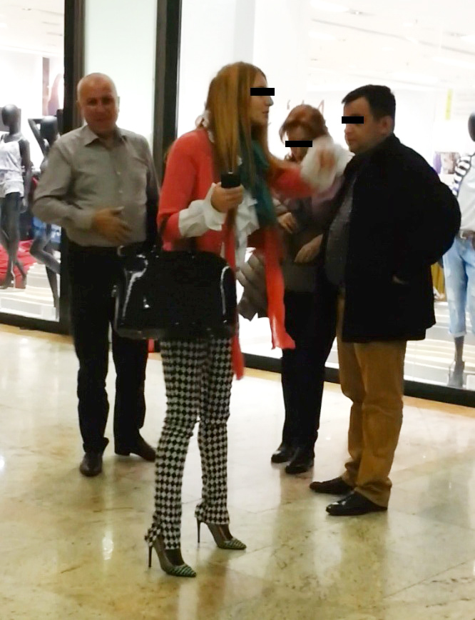 Usurat ca, in sfarsit, grupul a luat o decizie, fostul patron de la Gloria Buzau se mangaie cu satisfactie pe burta