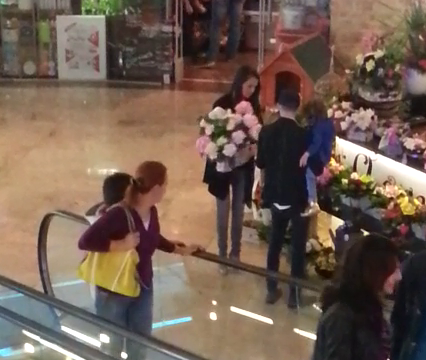 Anca si sotul ei s-au sfatuit in alegerea unui cadou