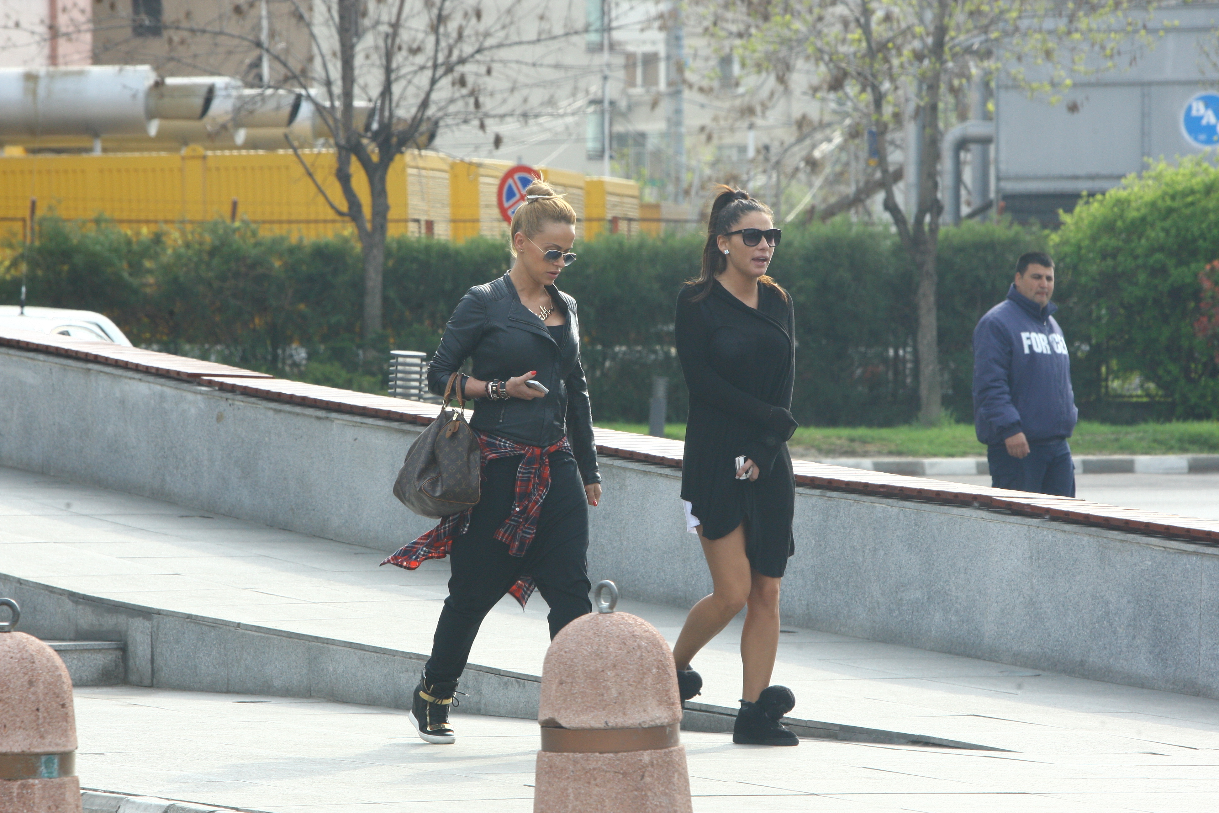 Roxana Vancea si Anda Adam - 3