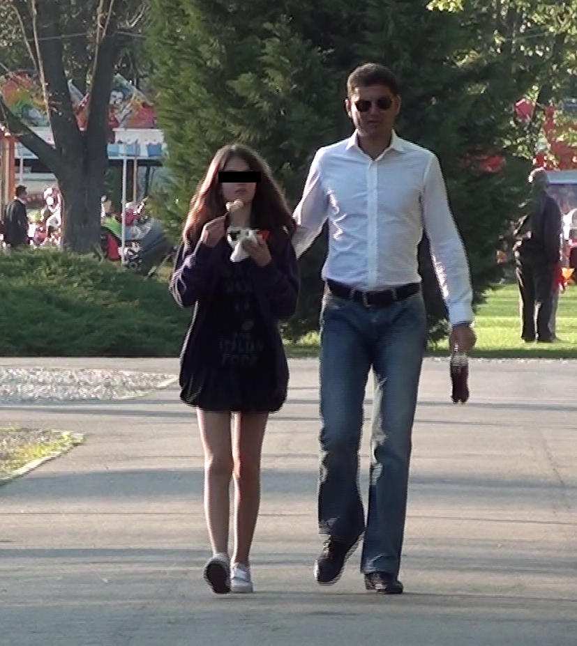 Fetita a mancat gogosi, iar Boureanu s-a multumit cu o cola fara zahar