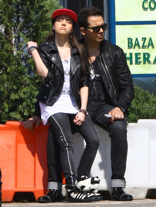 Si fiica lui Jean este adepta tinutelor.... cu personalitate