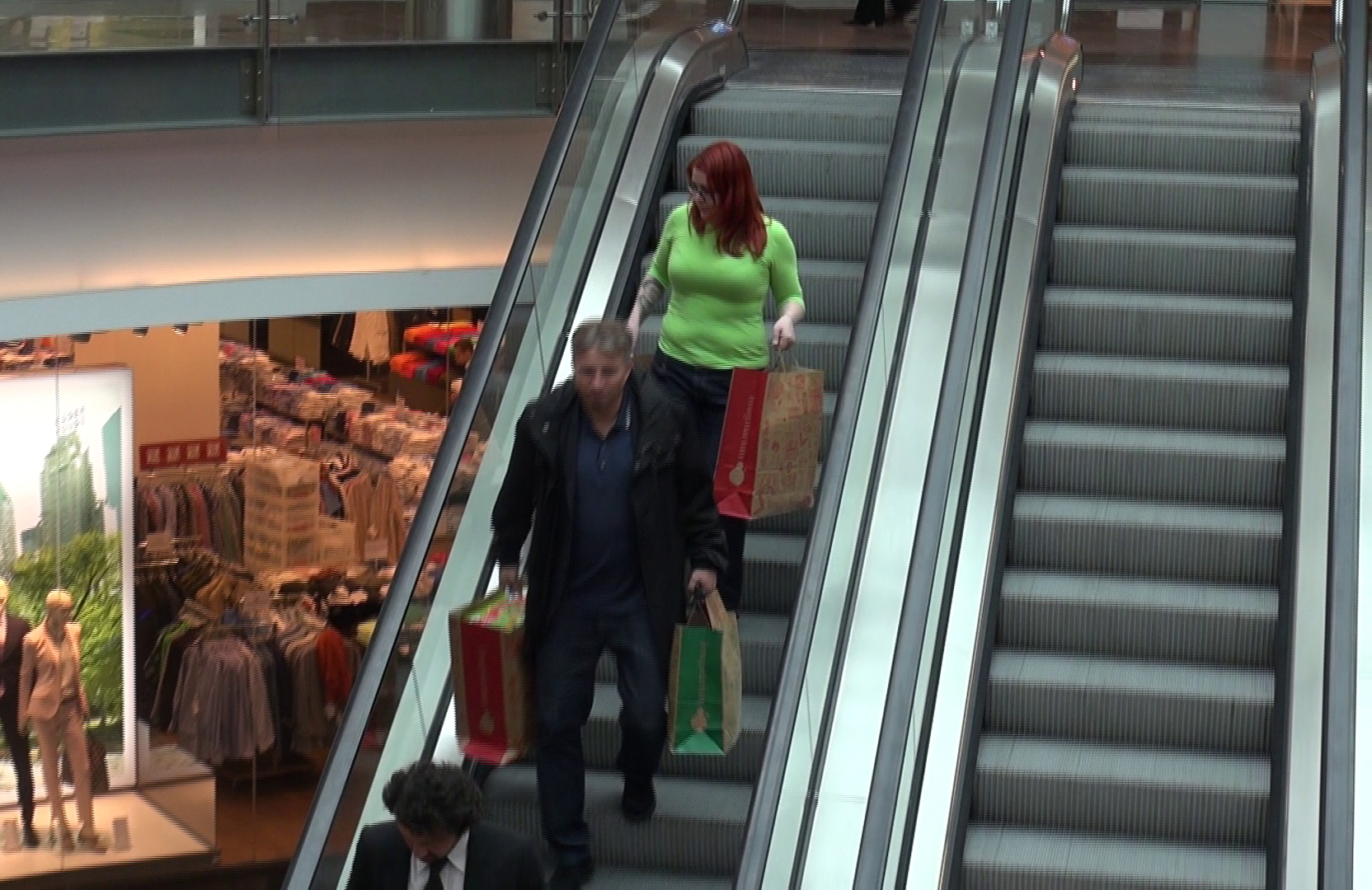 Dan Petrescu si fetele - 2