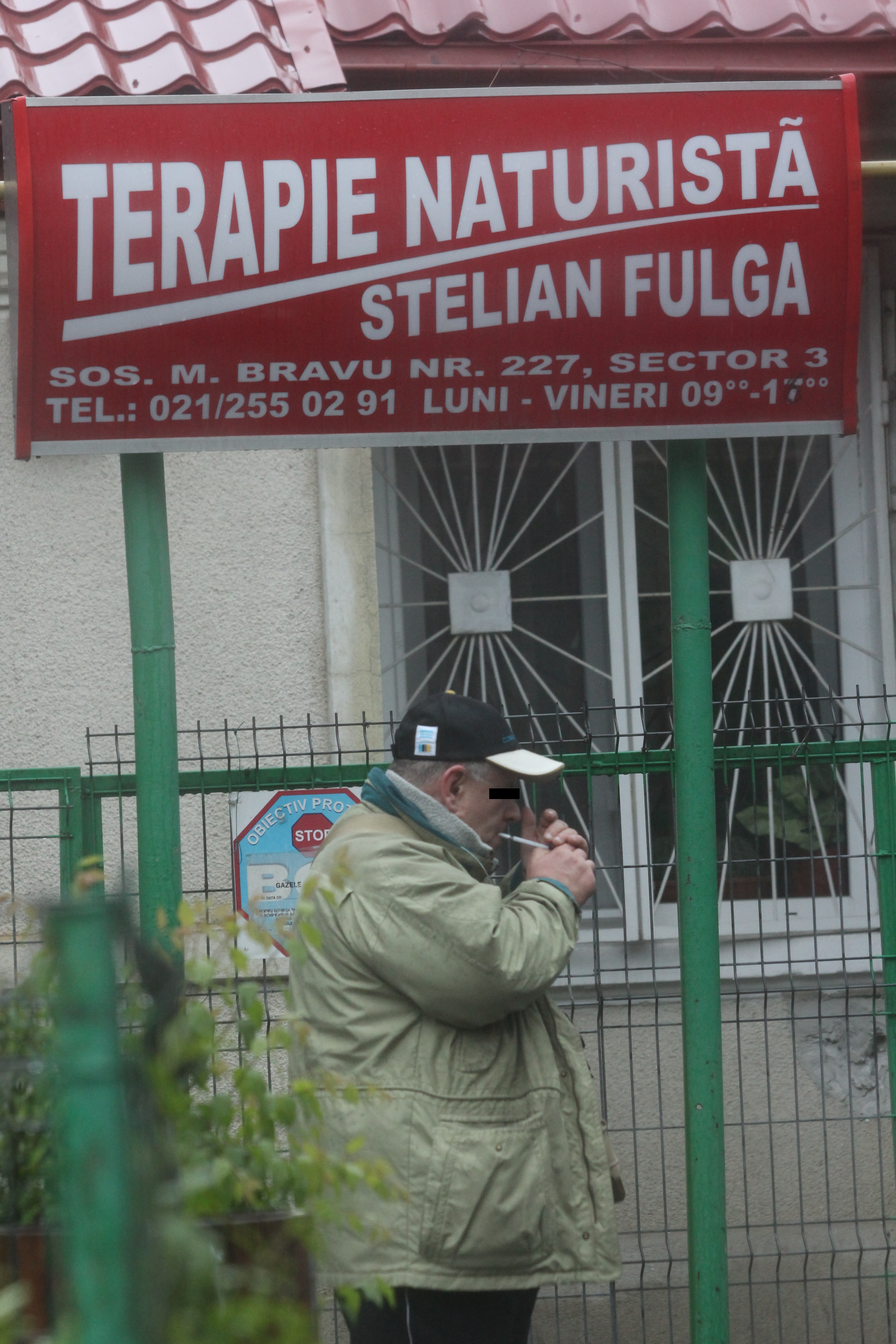 Unul dintre pacienti recunoaste ca desi cumpara de la Fulga, nu a simtit ... miracolul