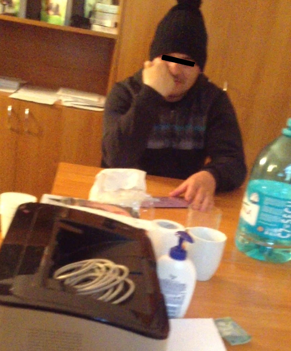 Fiul lui Stelian Fulga sustine ca poate vindeca taind pacientii sub limba