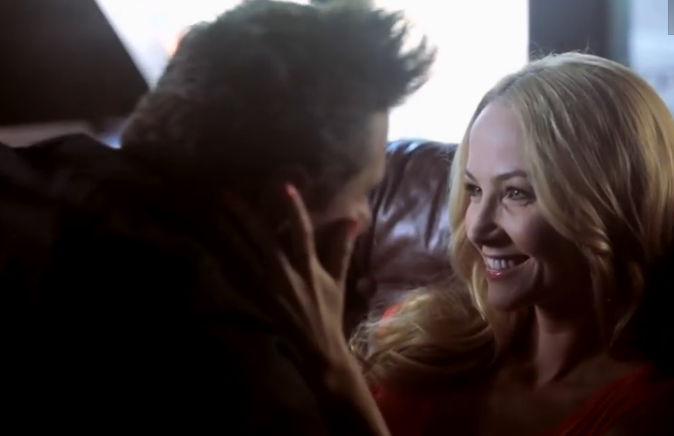 In timp ce Octavia nu stie ce sa mai faca sa-l pastreze pe Marian Ionescu langa ea, acesta ii da tarcoale fostei iubite