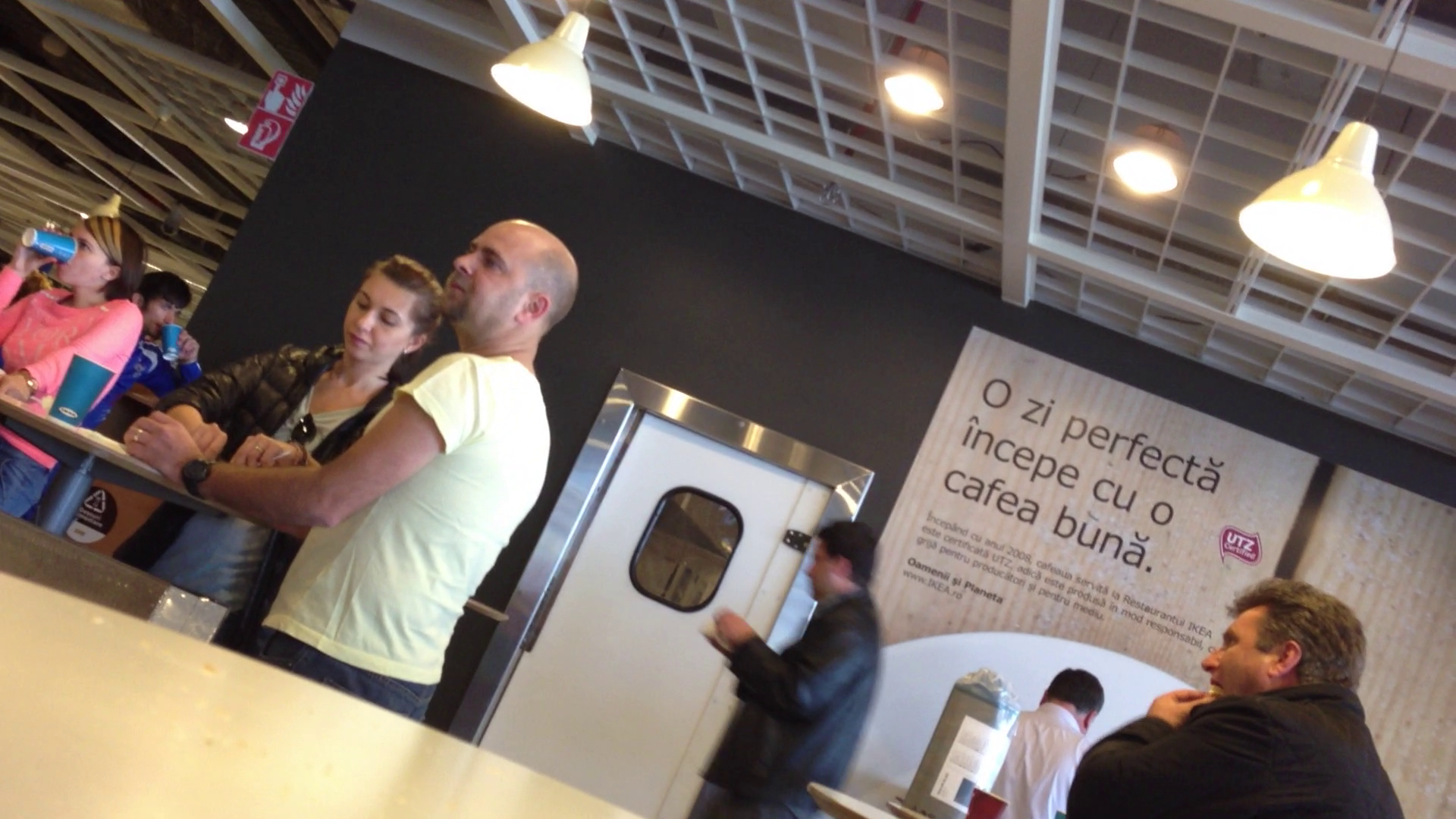 Cosmin Selesi cu sotia