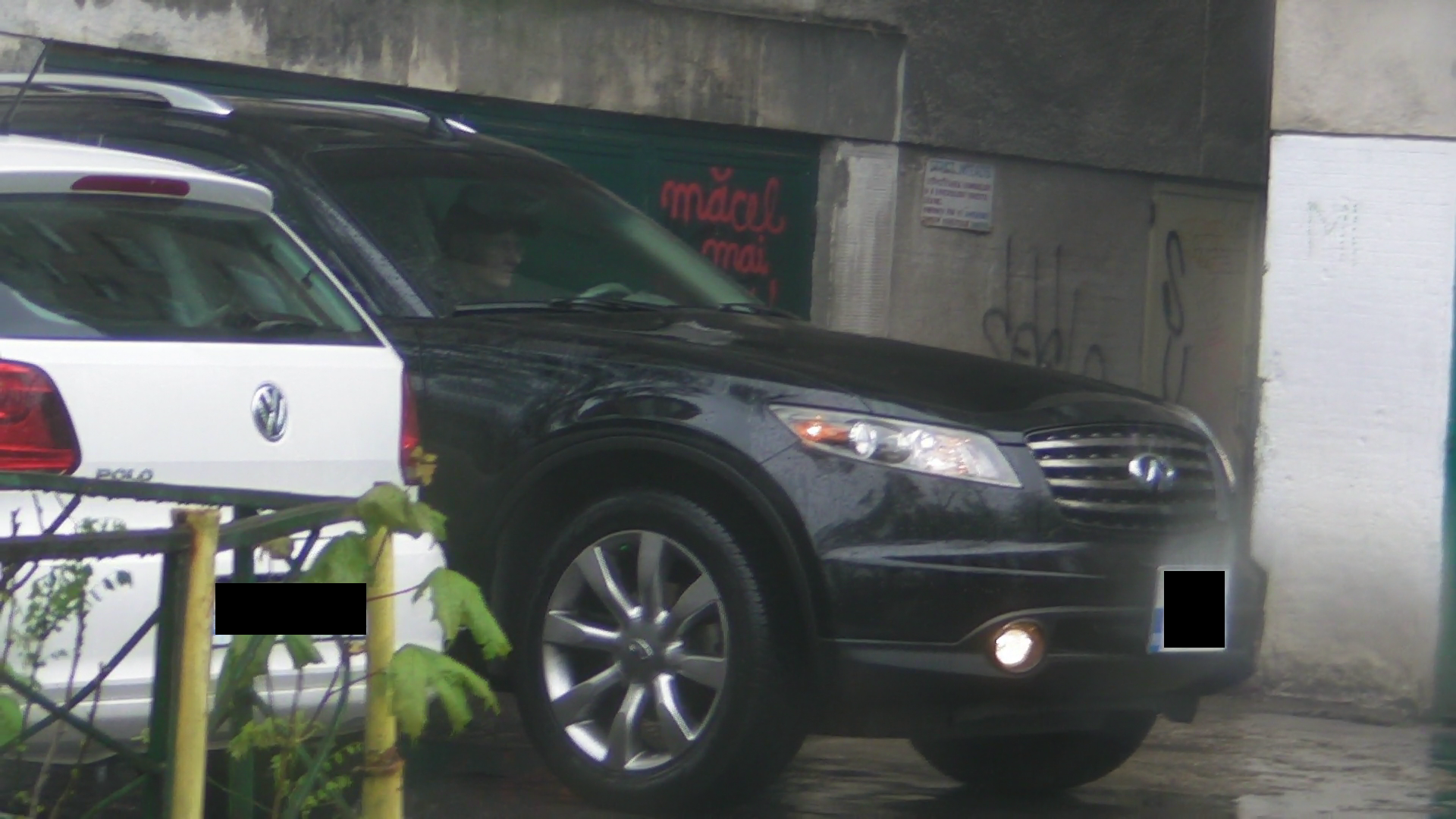 Cei doi s-au indreptat catre o destinatie necunoscuta