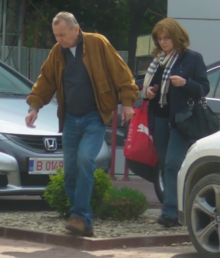 Desi plasa cu alimente se afla la sotie, Cornel Patrichi s-a deplasat greoi