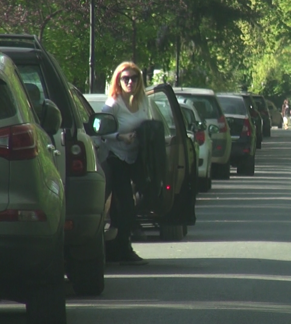 Luminita a condus, iar Marilena a stat in dreapta ei