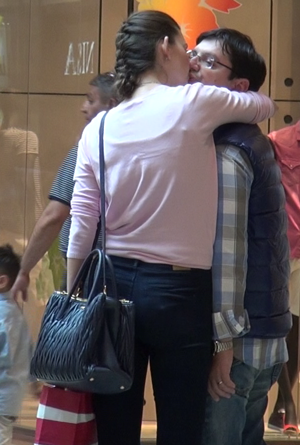 S-au sarutat de mama focului