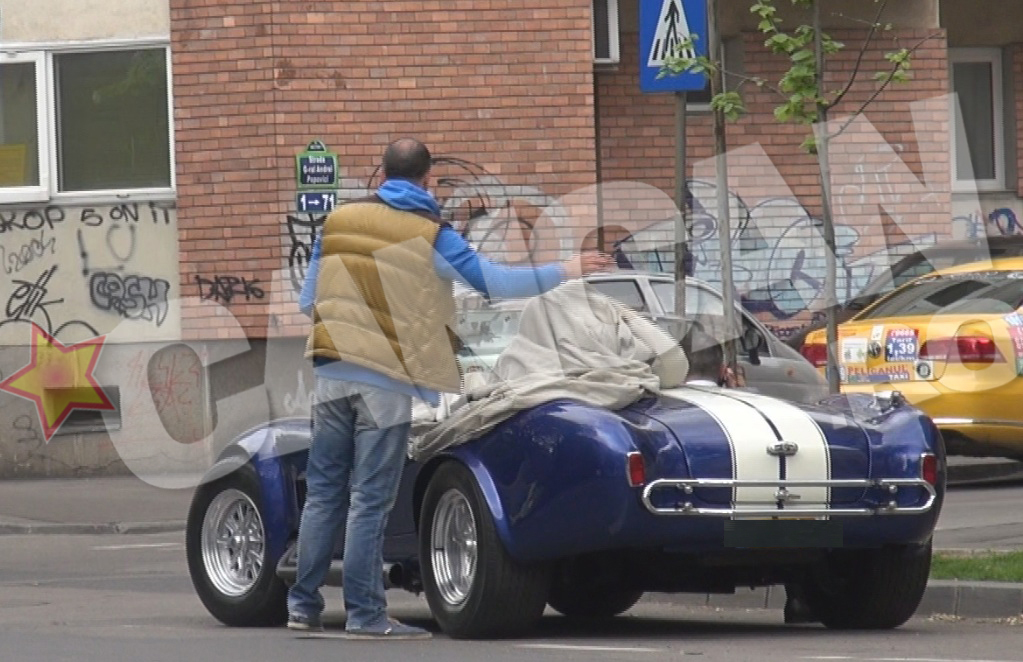 Milionari cu masini stricate