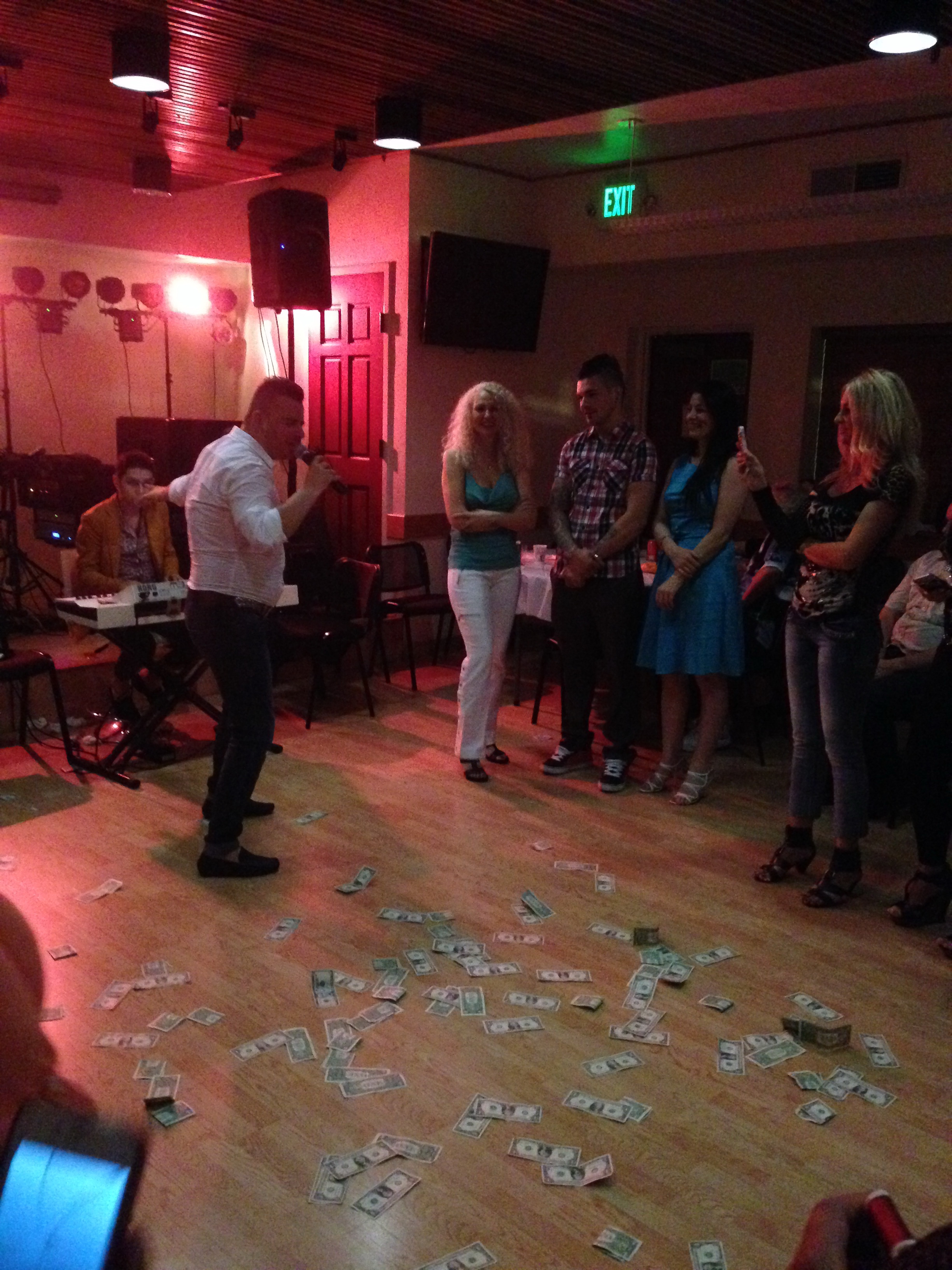 Cantaretul a fost impresionat de fanii sai