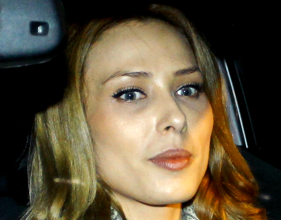 Vedeta TV are chipul obosit si incercanat rau