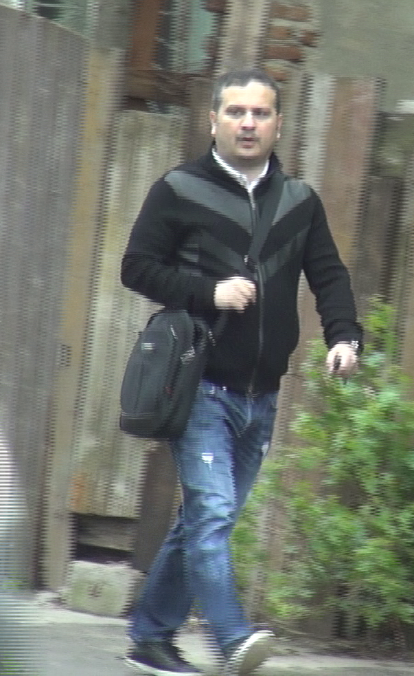 Dupa scandalul cu baiate de la mare, a umblat nedumerit pe strazi