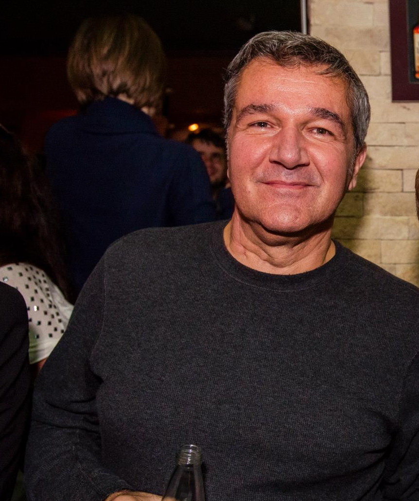 Dan Bittman a facut riduri, are gusa si a albit aproape complet (sursa: Facebook/ True Club)