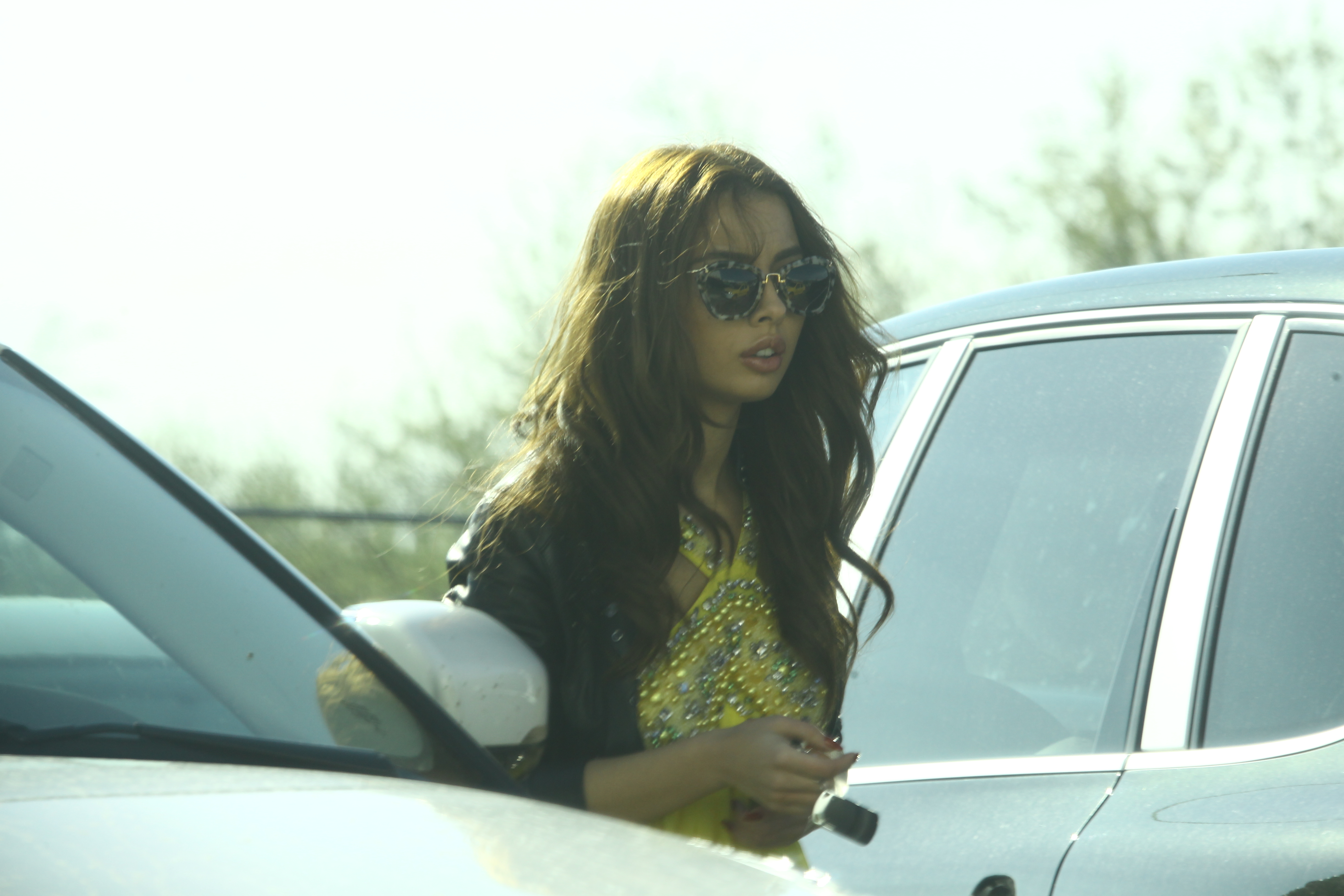 Elzy si-a modificat dramatic buzele