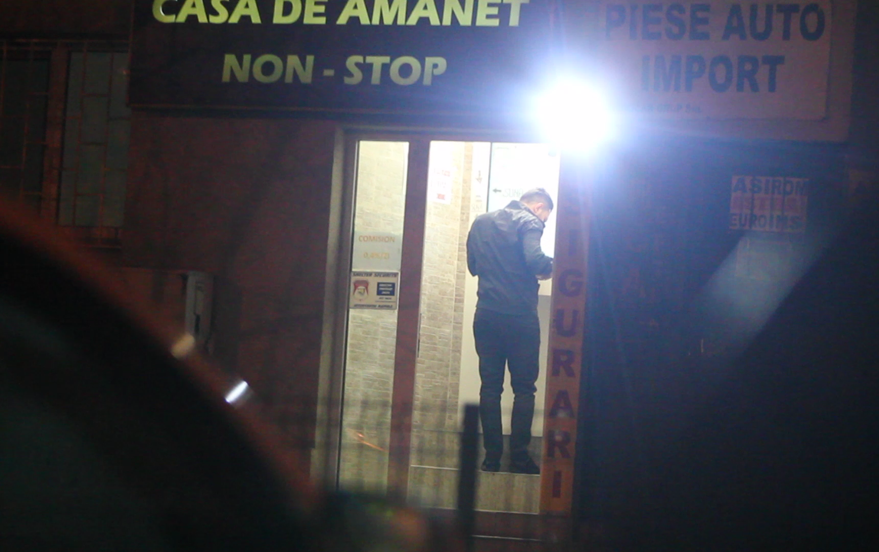 Franco s-a oprit la amanet imediat dupa ce s-a despartit de Carmen