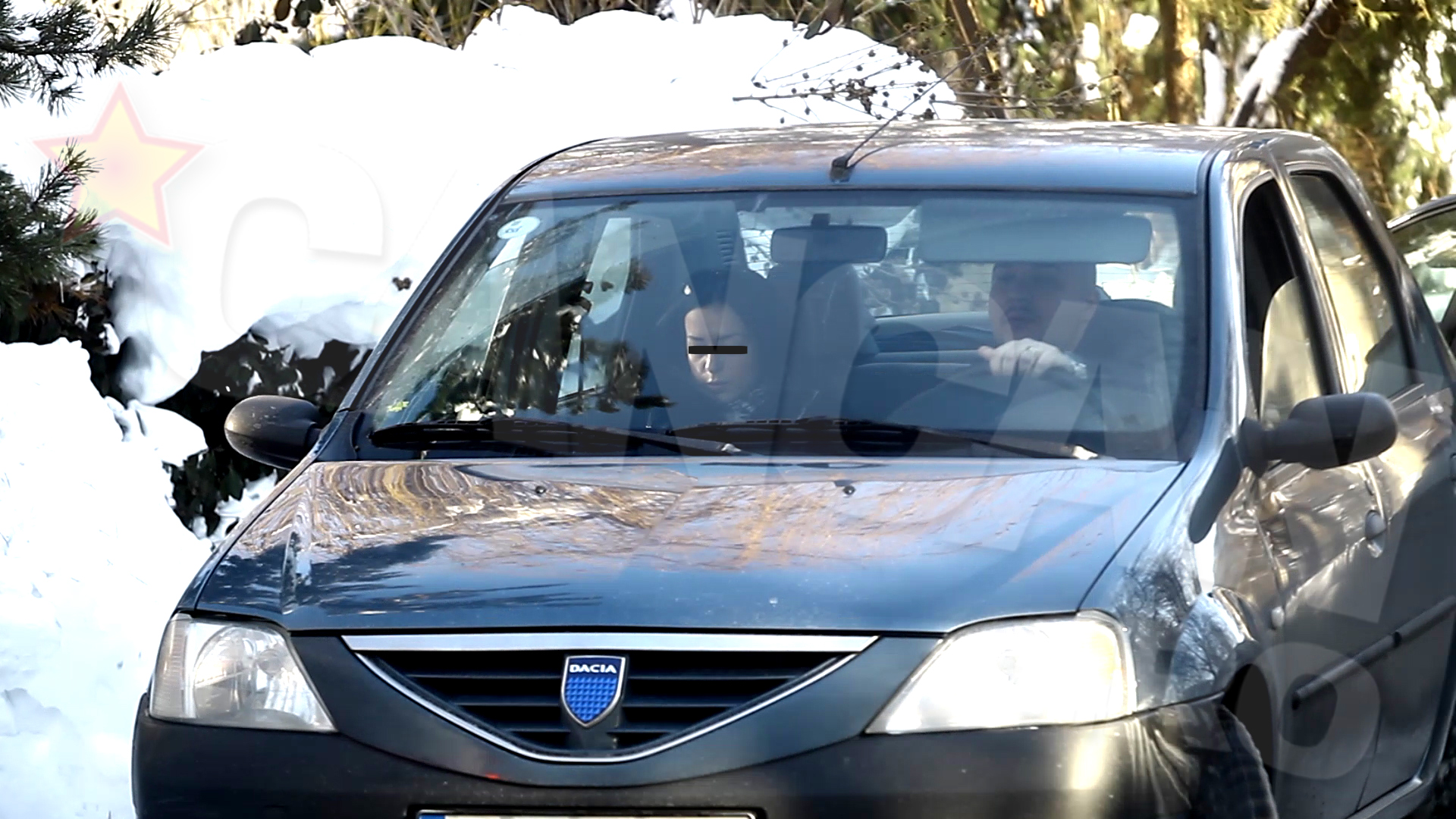 Paul a fumat tigara dupa tigara, iar apoi a pornit nervos masina si a plecat