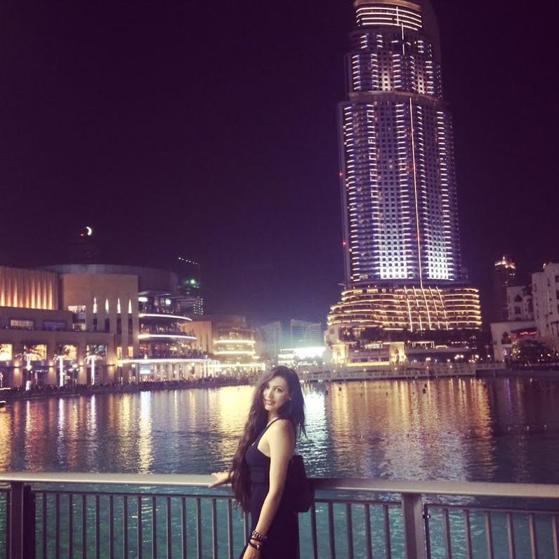 Una dintre cele mai sexy burlacite din tara a facut furori in Dubai