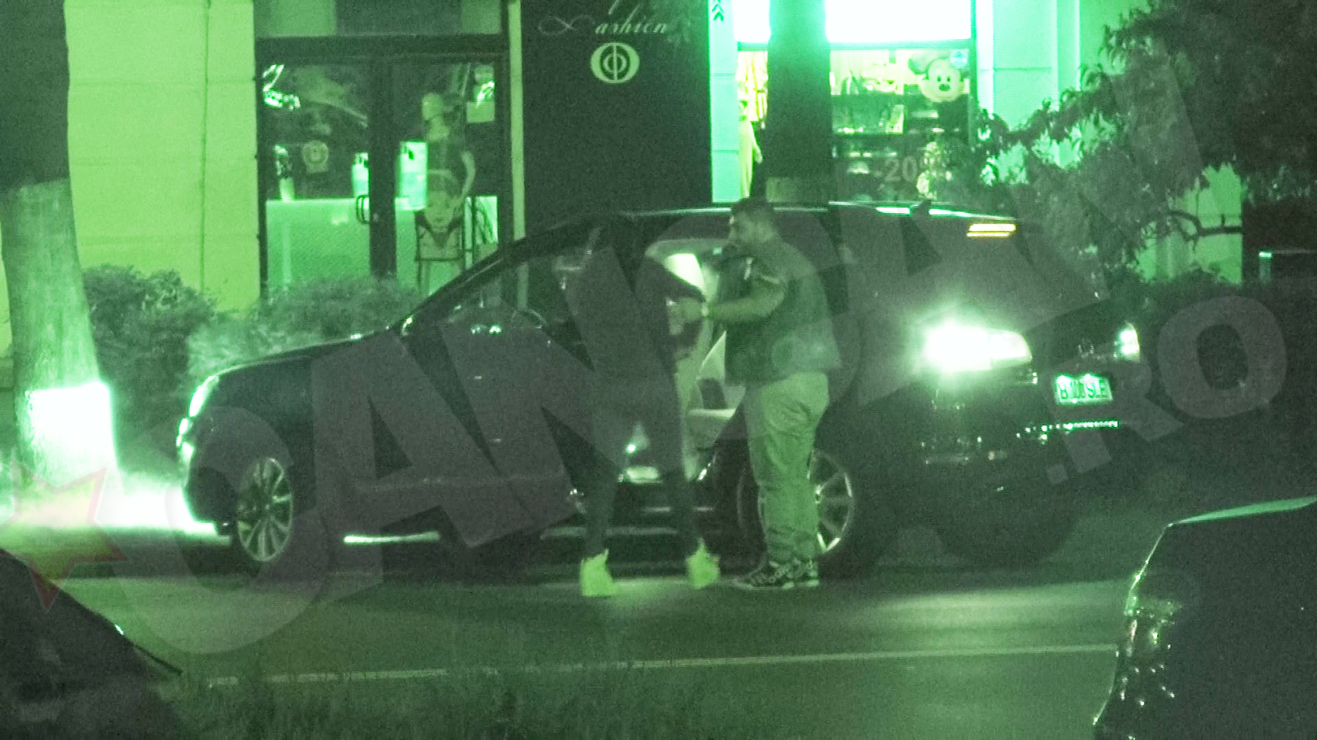 Sile a fost cel care si-a condus apropiatii catre casa, cu masina personala