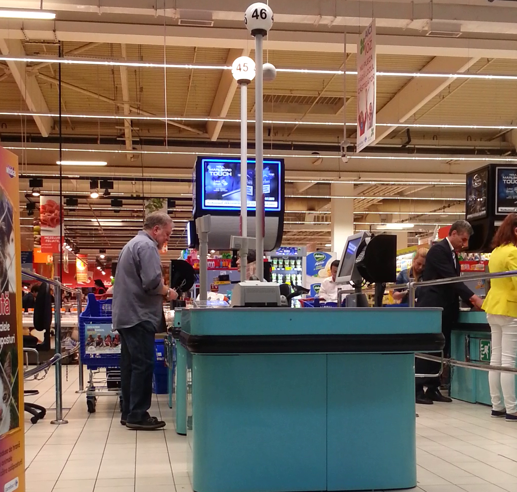 Plateste pe graba cumparaturile, asa cum le-a si facut