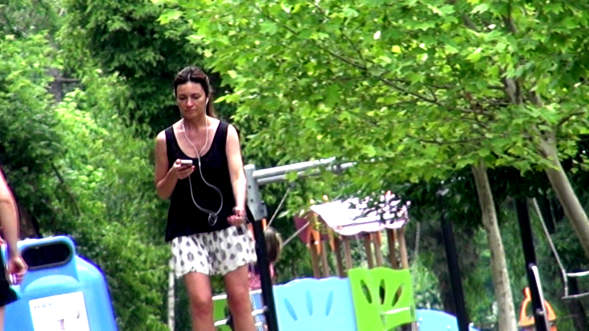 La plimbare, Maria nu isi pune pic de machiaj