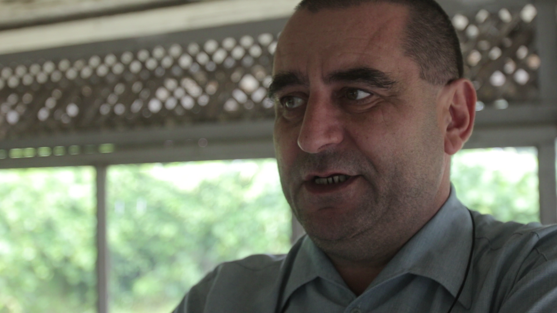 Comisarul sef Adrian apostol conduce Serviciul de Politie Canina